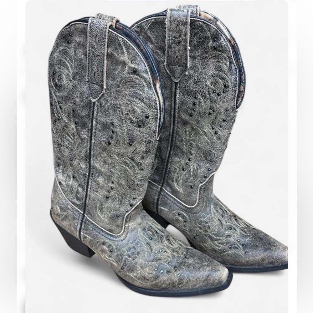 Laredo Gray Heeled Boots